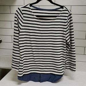 Black and white striped blouse 👚